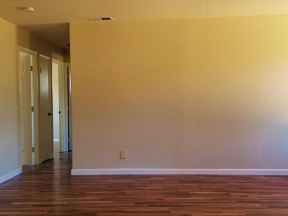 1st image of 5862 Running Hills Ave
