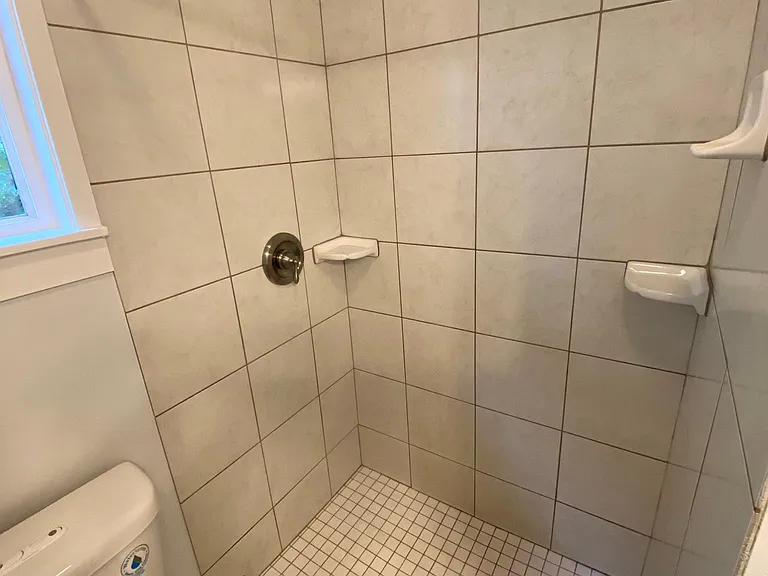 1215 E Barclay Ct #MAIN — Photo 23