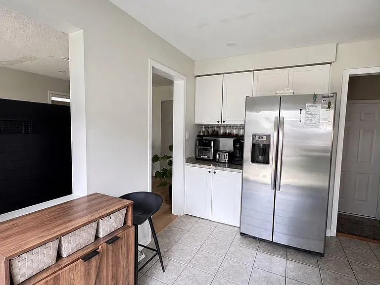 931 Gazley Cir — Photo 6
