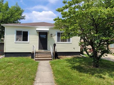 22729 Tuscany Ave, Eastpointe, MI, 48021