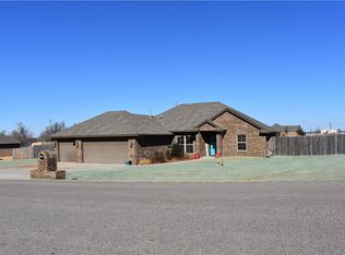 1111 Ella, Tuttle, OK 73089