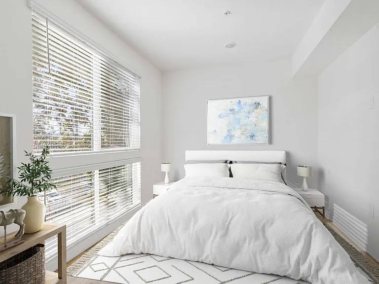 14541 Gilmore St Apartments — Photo 42