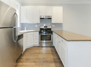 3855 N Southport Ave UNIT 2, Chicago, IL 60613