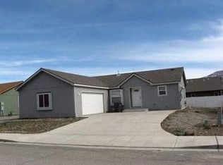 120 Yampa Ave, Parachute, CO 81635