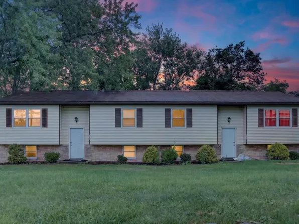 1266 N Main St #1266, Washington, PA 15301