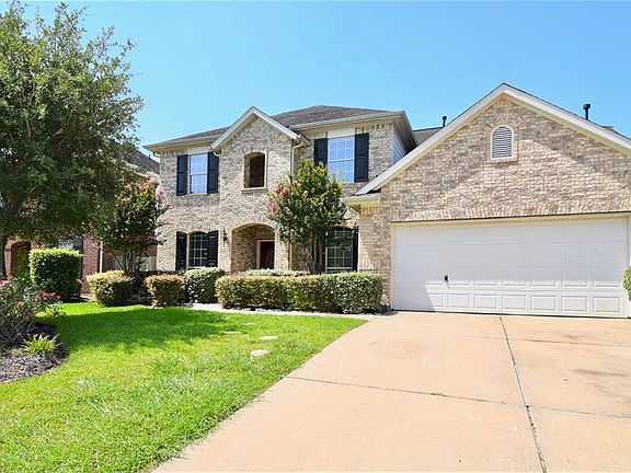 2nd image of 13907 Abbey Ln