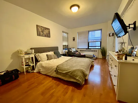 Rented by Highline Residential | media 2