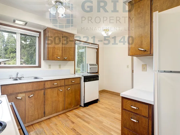 16554 SE Gordon Ct — Photo 7