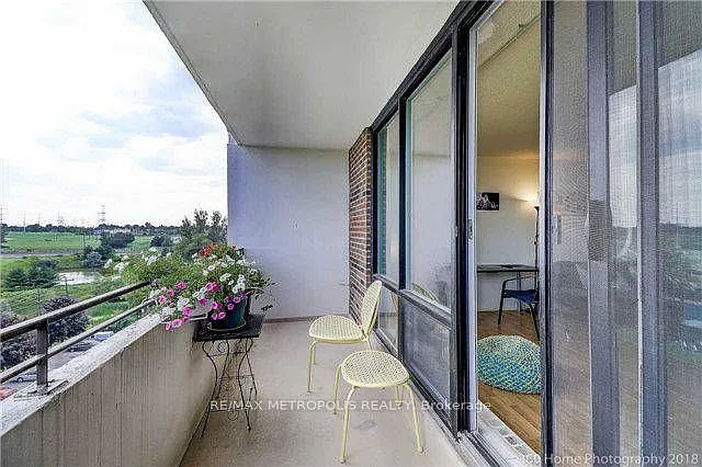 101 Prudential Dr #811 — Photo 4