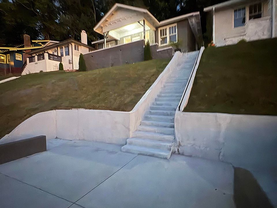 1st image of 1731 16th Ave S