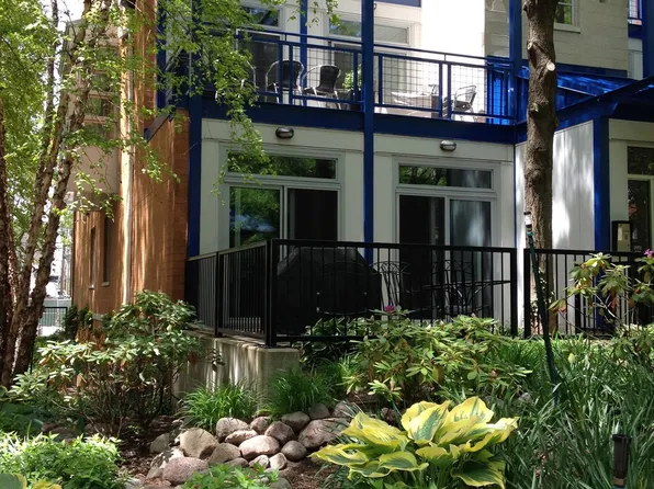 27 N Racine Ave Unit 405, Chicago, IL 60607