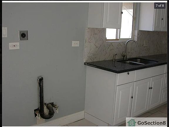 4th image of 4017 32nd St
