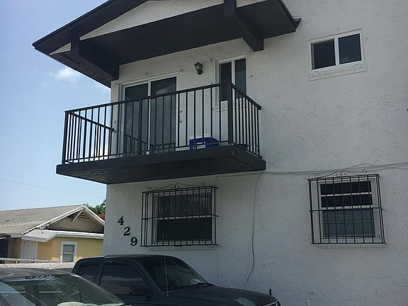 2nd image of 429 NW 10th Ave APT 1