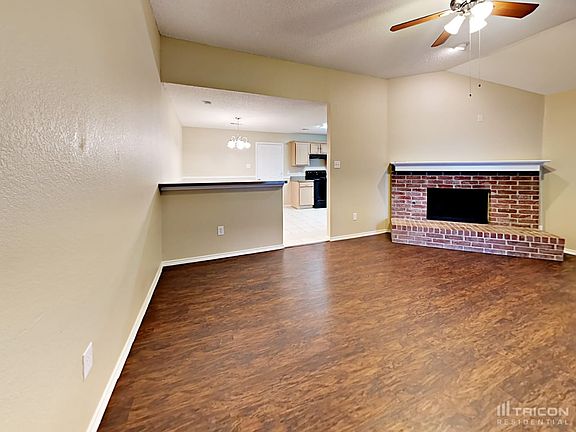 4th image of 1012 Kory Dr