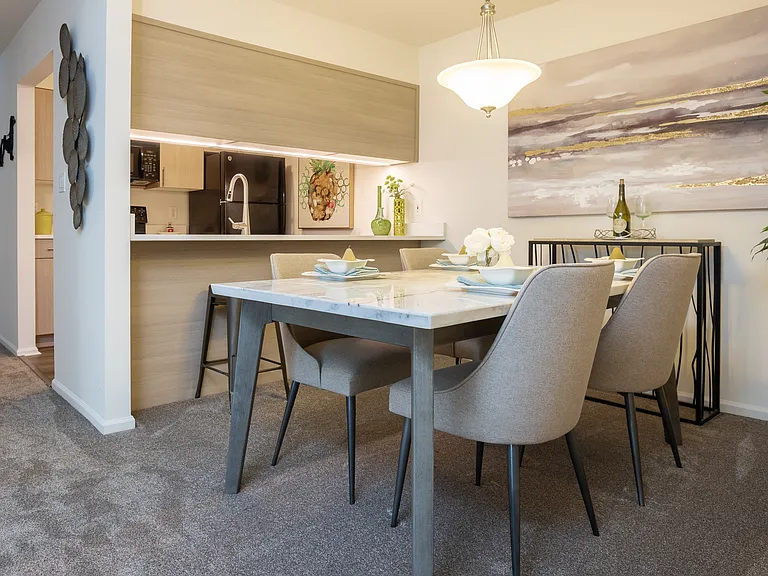Brookfield Apartments — Photo 19