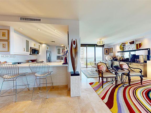 4th image of 11111 Biscayne Blvd #12B