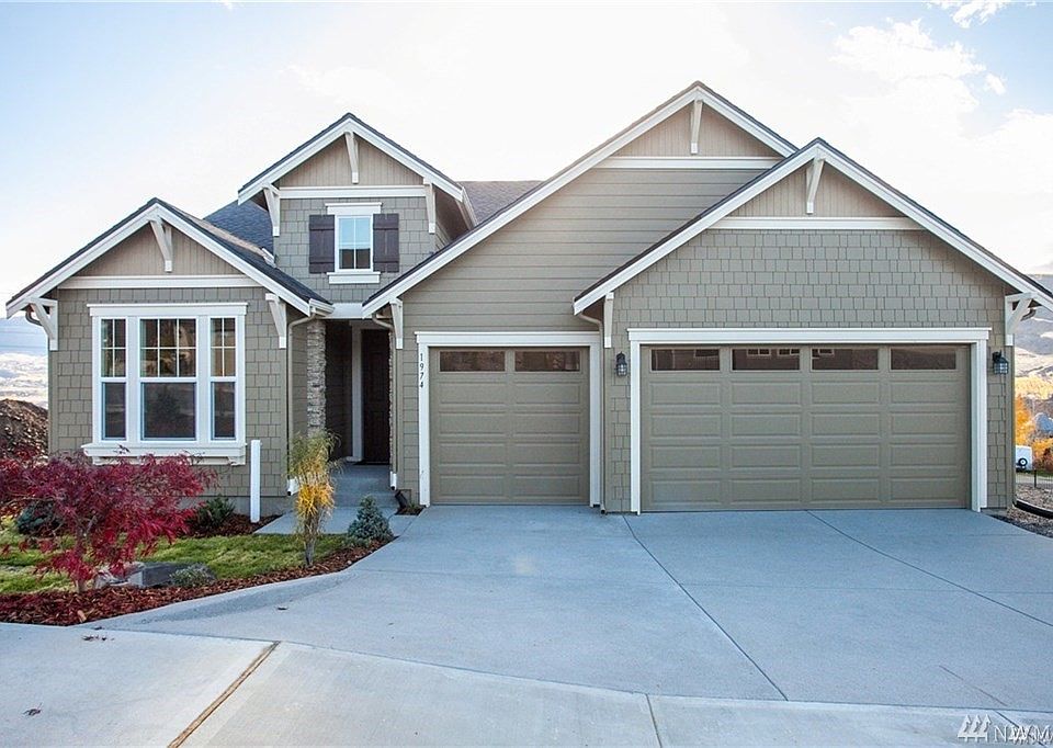 Home is Same Floor Plan on Different Lot in another area