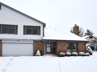 8543 S Chapel Pines Dr, Indianapolis, IN