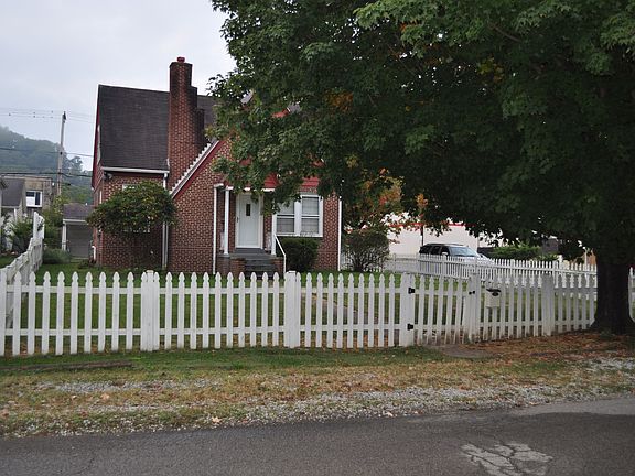 3rd image of 4101 Noyes Ave