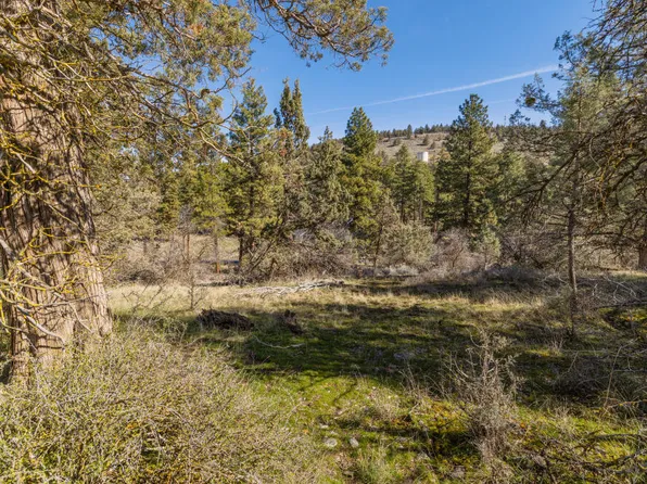 1069 Water Birch Ct, Klamath Falls, OR 97601