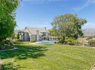 26921 Whitehorse Pl, Santa Clarita, CA 91387