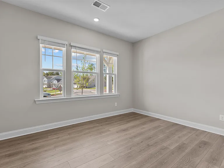 1701 Clydner Dr — Photo 21