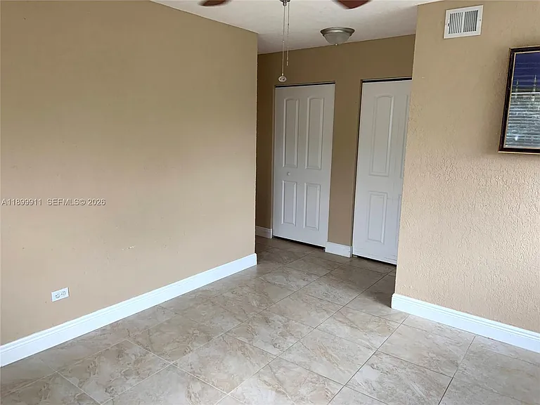 6407 SW 5th St — Photo 34