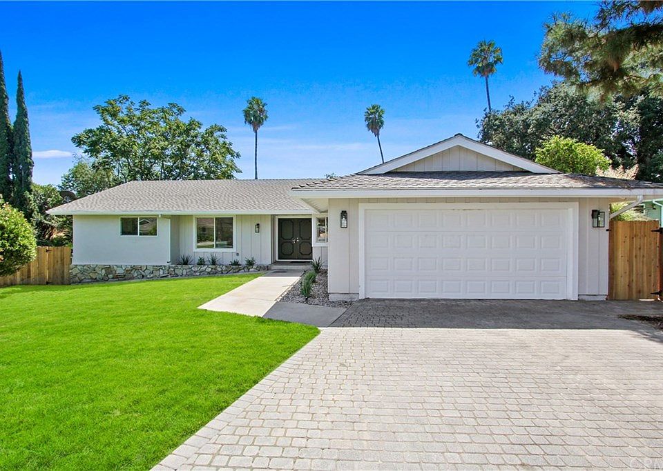 1st image of 1017 Oakdale Ln