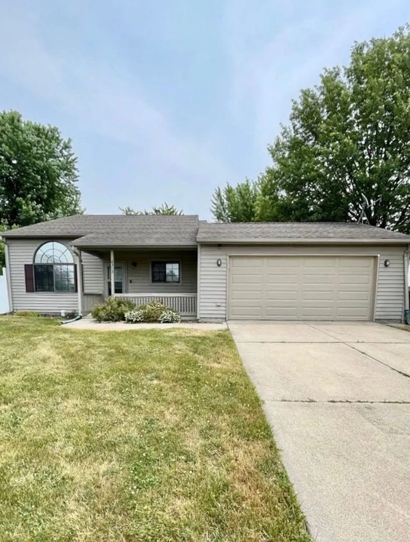 Charming Tri-Level Home with Fenced Backyard in West Lafayette — Photo 1