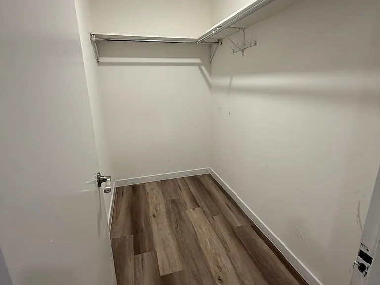 79 Warren St — Photo 1