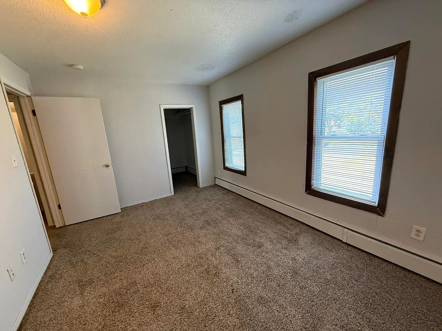 2 bed, 671 sqft, $1,100 — Photo 3