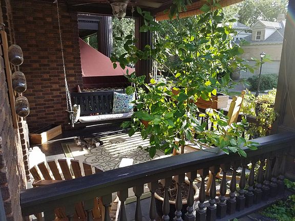 3rd image of 20 Saint Albans St N APT 1-S