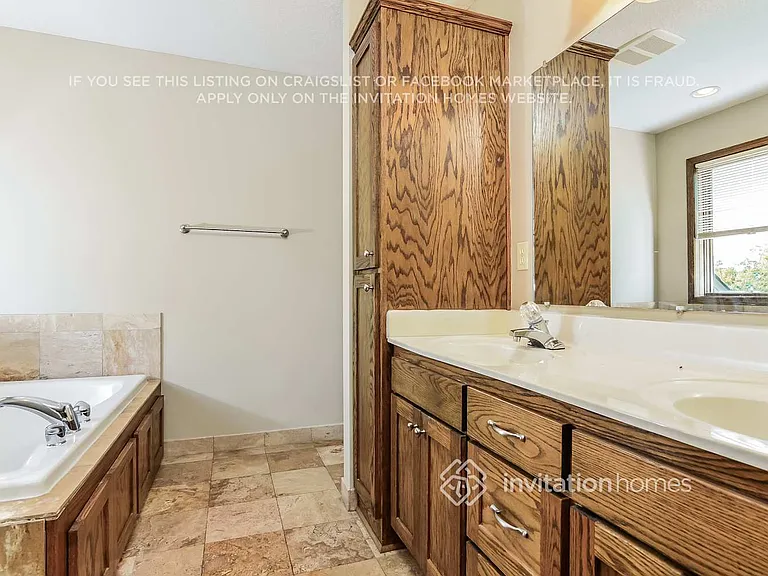3639 103rd Trl N — Photo 16