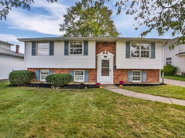 3387 Bethford Dr, Buffalo, NY 14219