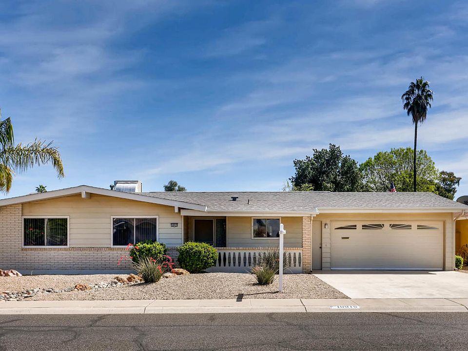 1st image of 10915 W Deanne Dr
