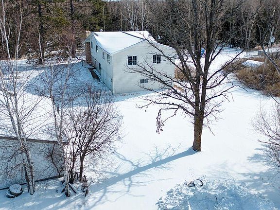 3rd image of 9764 Zim Rd