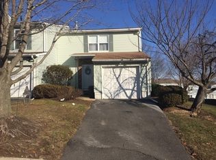 12 Jennifer Dr, Jamesburg, NJ 08831
