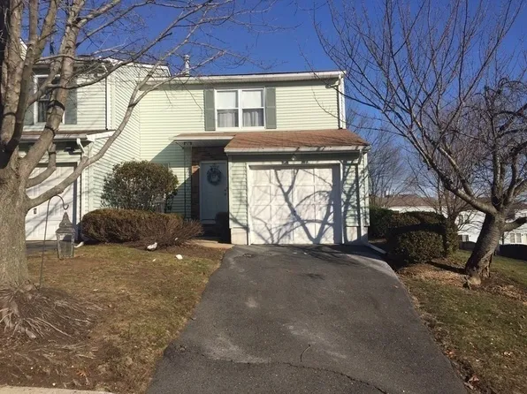 12 Jennifer Dr, Jamesburg, NJ 08831