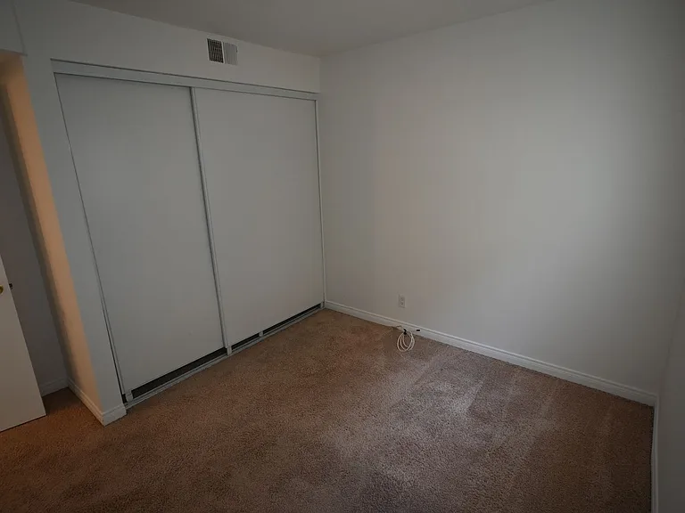 MAR812 — Photo 24