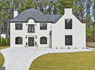 606 Talmadge Ln, Canton, GA