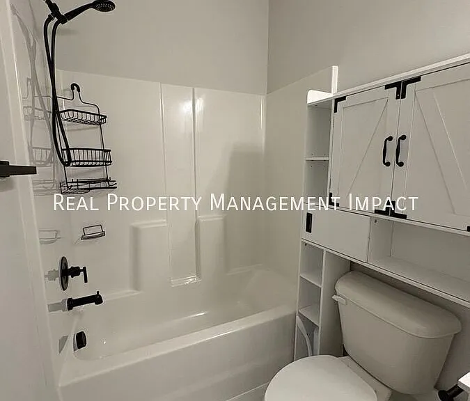 25 Parkway Dr — Photo 57
