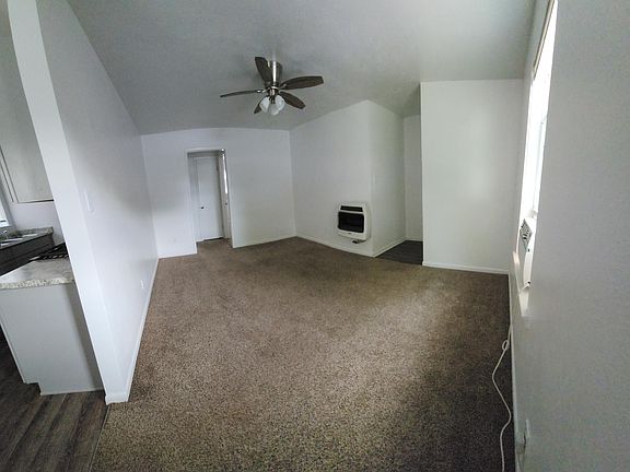 5th image of 712 Sunny Ln