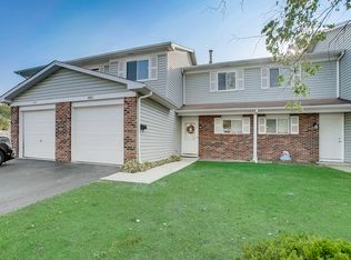 485 Esselen Ct, Carol Stream, IL