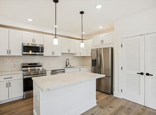 232 S St NE #1, Washington, DC 20002