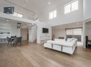 947 4th St APT B, Santa Monica, CA 90403