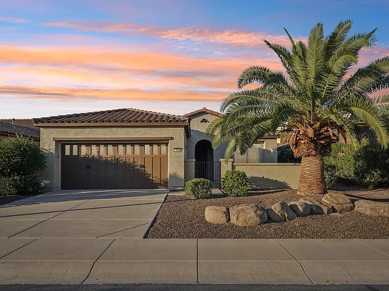 12600 W Rosewood Ln — Photo 1