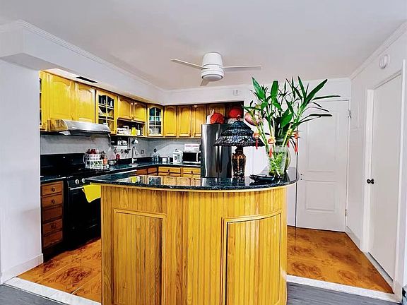 4th image of 2524 120th Street #2