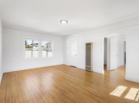 1106 Park Ave #9 - 1 Bed | 1 Bath, 9