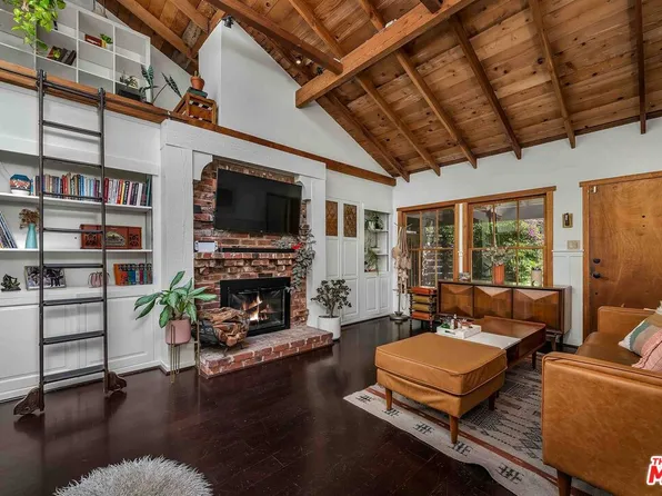 9859 Easton Dr, Beverly Hills, CA 90210