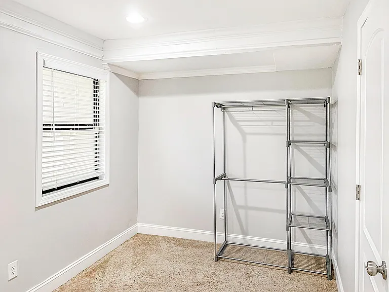 Deerfield Cir SW — Photo 2